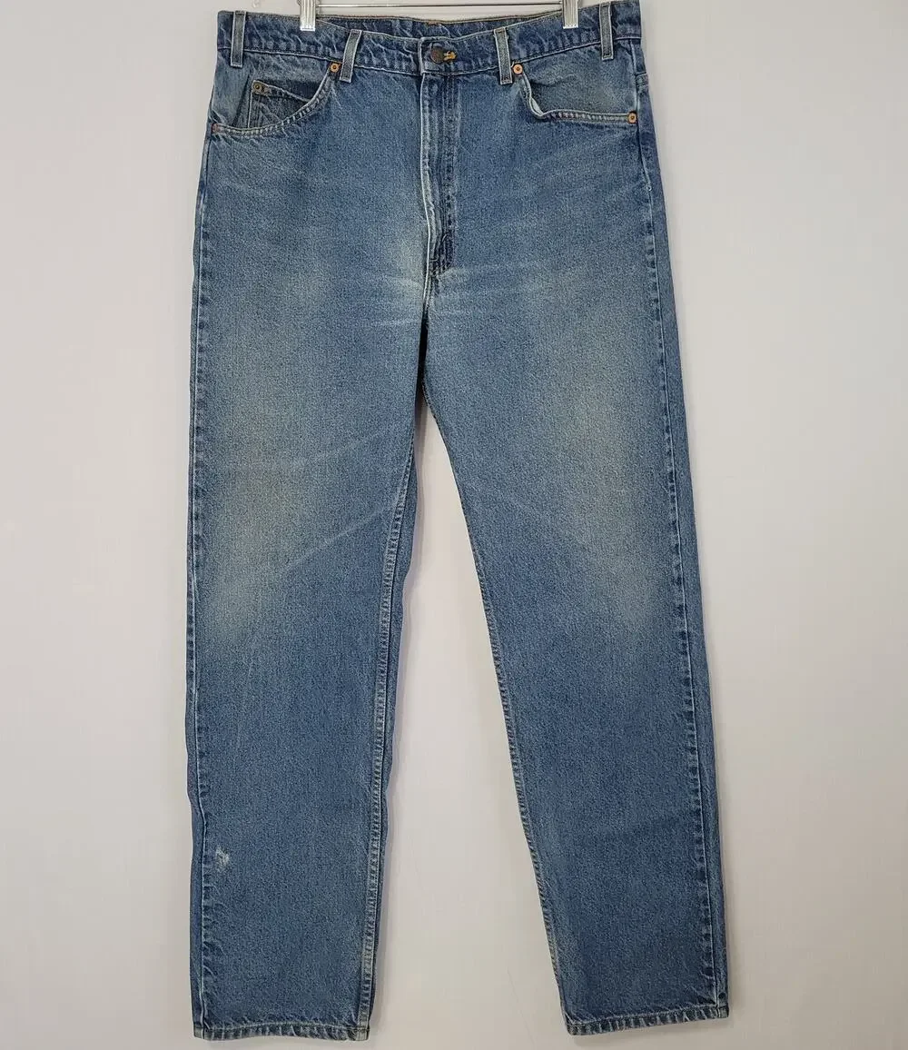 Vintage Levi's 505 Classic Straight Leg Orange Tab Jeans men's size 38x34, 1993